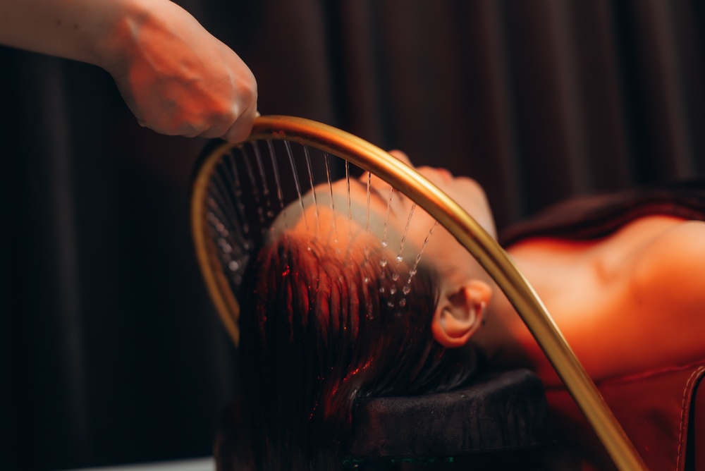 Headspa behandeling bij Heart and Intuition in Poederlee